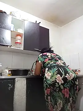 Snapshot of Shanttal0272 chatting on October 10, 1:27 pm Shanttal0272 online show from October 10, 1:27 pm