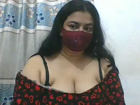 A-sweetgirl online show from January 9, 4:00 pm