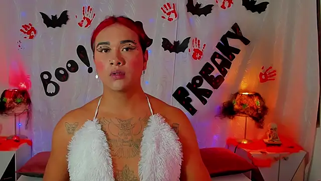 CristalSofiaHOT online show from October 8, 1:15 pm