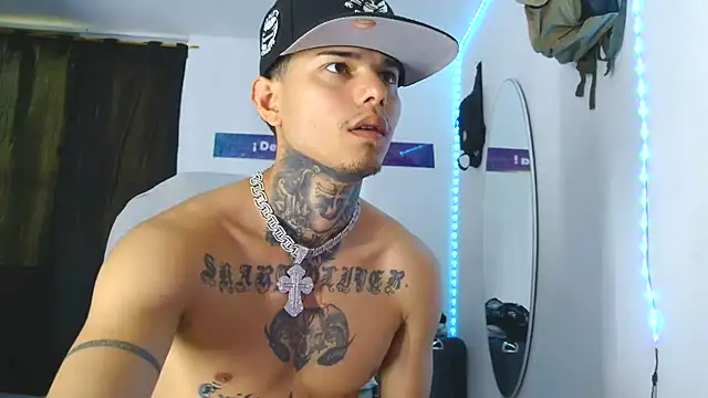 Skartoliver online show from October 23, 1:06 pm