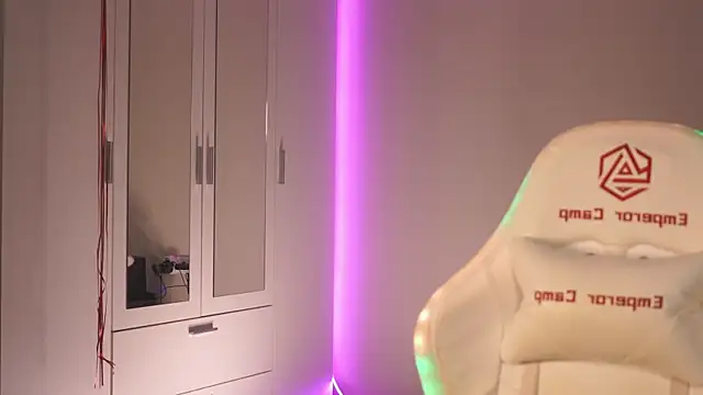 LoisJo online show from September 21, 8:40 pm