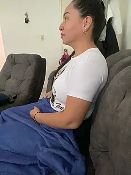 HealingHoney online show from January 12, 8:25 pm