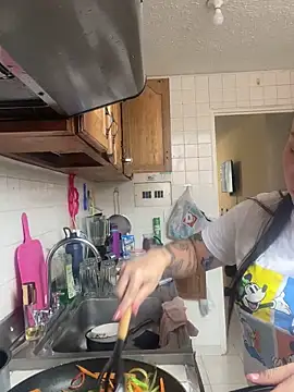 HealingHoney online show from January 7, 6:33 pm