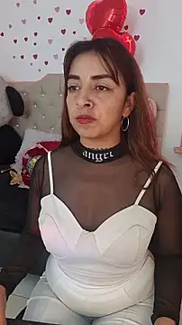 ameliefederline11 online show from February 16, 1:55 pm