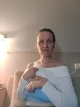 Evelina cute online show from November 16, 6:19 pm