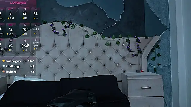 AmberGreyy  online show from April 9, 5:07 pm