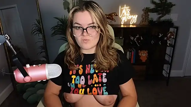 Briiantix online show from October 14, 1:52 am