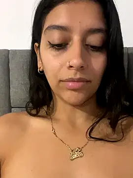 BrittanyDiaz online show from December 5, 7:26 pm