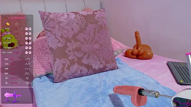 Snapshot of cristal_subin69 chatting on October 22, 2:00 pm cristal subin69 online show from October 22, 2:00 pm