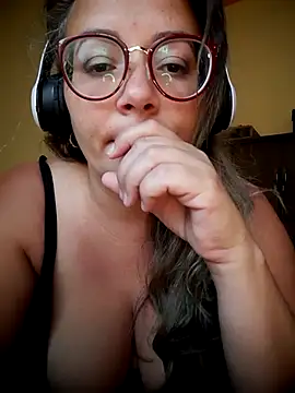 Livvyrj online show from October 2, 9:25 am