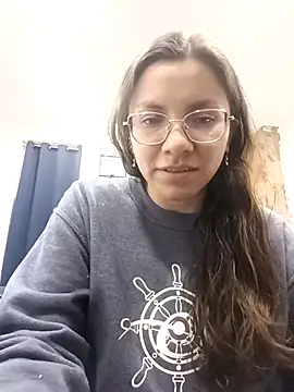 Snapshot of karlamorris_ chatting on September 19, 1:43 pm karlamorris online show from September 19, 1:43 pm