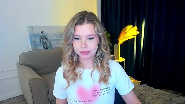 FollowLovee online show from June 22, 3:36 am