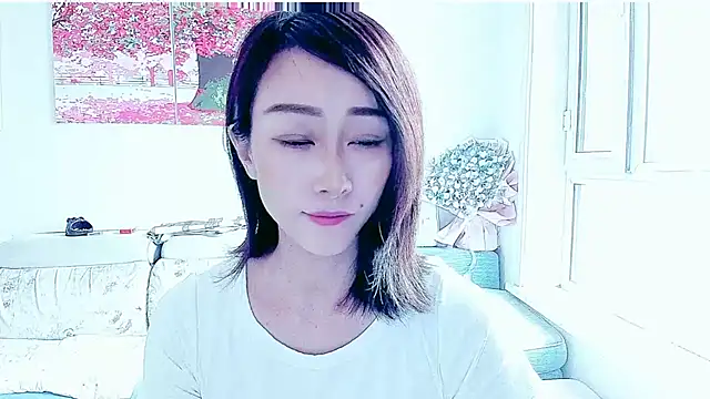 Snapshot of NIAN-er chatting on September 24, 10:42 pm NIAN-er online show from September 24, 10:42 pm