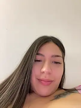 Snapshot of Latina_vanessa chatting on September 25, 2:21 am Latina vanessa online show from September 25, 2:21 am