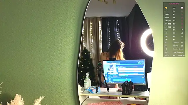 SquirtBabee online show from February 7, 4:00 pm