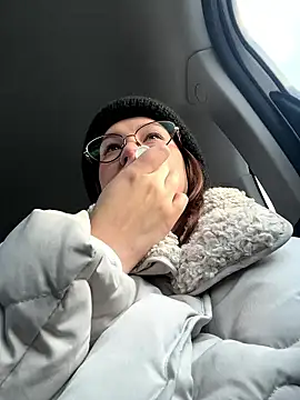 RinaCat online show from January 8, 5:55 am