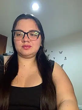 Sarahros1 online show from January 14, 12:15 am