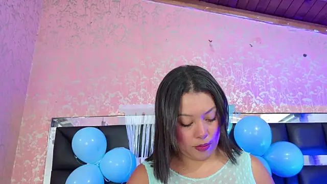 Snapshot of sh_malala chatting on September 24, 7:13 pm sh malala online show from September 24, 7:13 pm