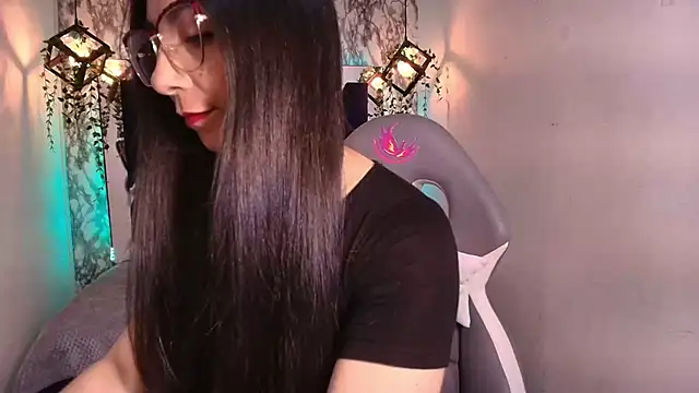 Snapshot of Karla_hernandez_ chatting on October 29, 11:58 am Karla hernandez online show from October 29, 11:58 am