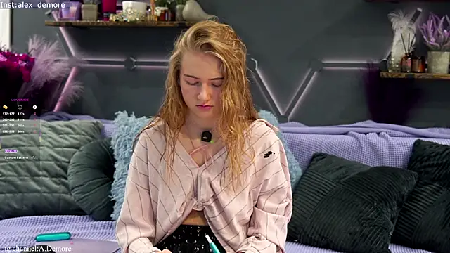 Alexandra Demore online show from September 9, 9:47 pm
