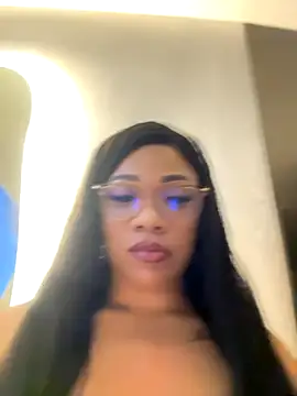 ashley Tompson1 online show from November 26, 12:11 am