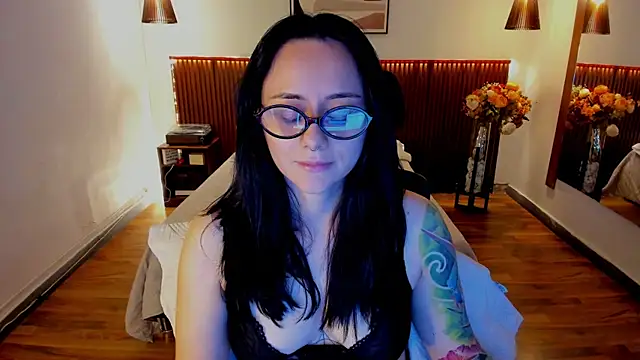 KatherineBond online show from July 29, 8:53 pm
