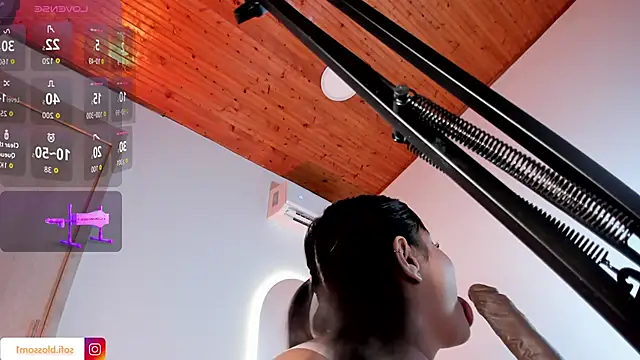 Snapshot of Sofi_Blossom chatting on October 3, 8:14 pm Sofi Blossom online show from October 3, 8:14 pm