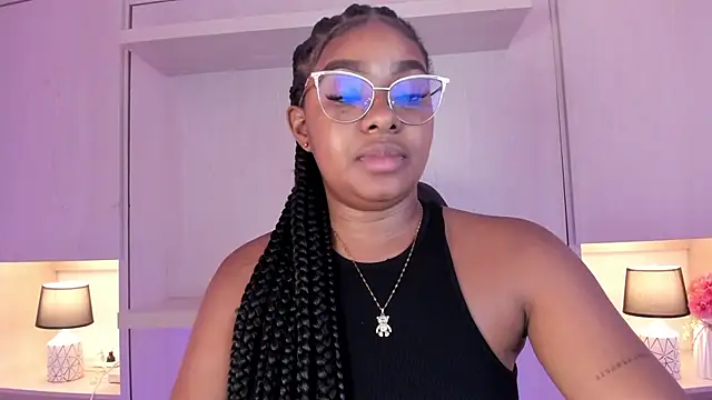 Snapshot of tamaraa_smiith chatting on September 27, 8:16 pm tamaraa smiith online show from September 27, 8:16 pm