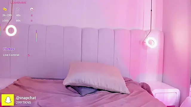 Snapshot of _huge_boobs_ebony chatting on October 6, 6:56 pm huge boobs ebony online show from October 6, 6:56 pm