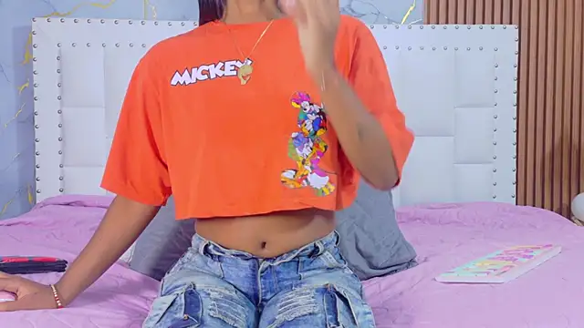 indianschoolgirl online show from December 18, 7:51 pm