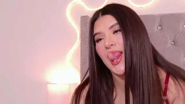 JuliaSUMMERS2022 online show from March 29, 12:09 am