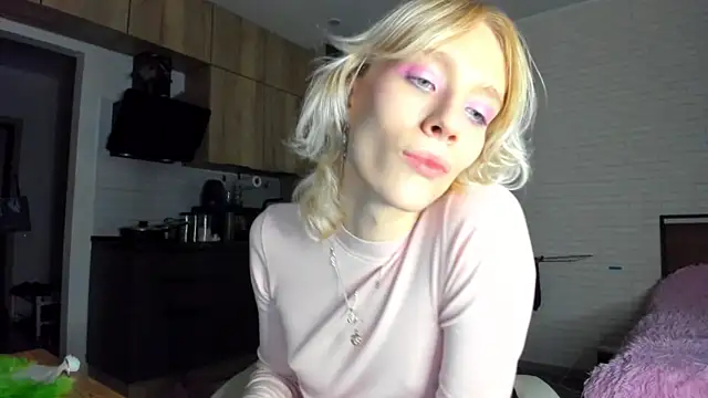  Alice Kitty online show from December 20, 11:36 am