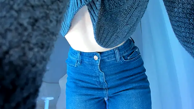 Snapshot of JennyWoody chatting on September 21, 4:49 pm JennyWoody online show from September 21, 4:49 pm