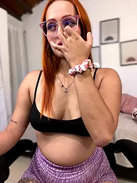 Snapshot of Miss-Abbii chatting on October 15, 12:24 am Miss-Abbii online show from October 15, 12:24 am