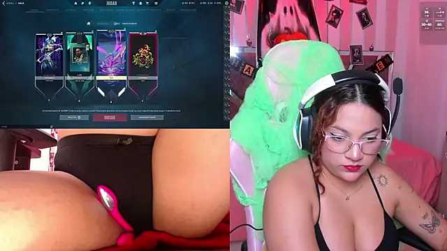 PetiteSophie  online show from October 23, 2:45 pm