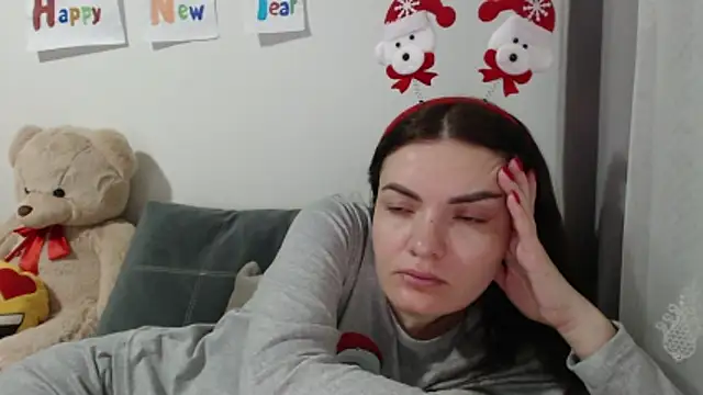  JustmeHere  online show from January 13, 8:13 pm