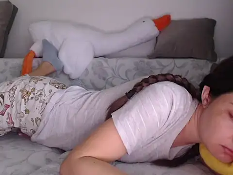 Snapshot of _JustmeHere_ chatting on October 2, 8:08 am JustmeHere online show from October 2, 8:08 am