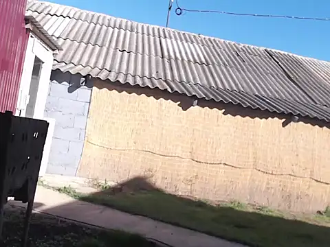 Snapshot of _JustmeHere_ chatting on October 25, 10:56 am JustmeHere online show from October 25, 10:56 am