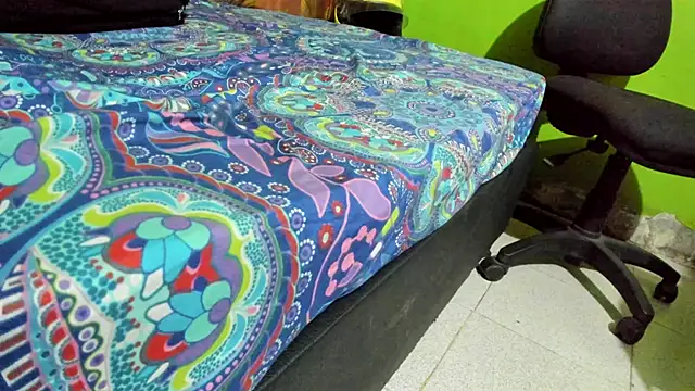 Brenda Smith69 online show from September 26, 1:58 am