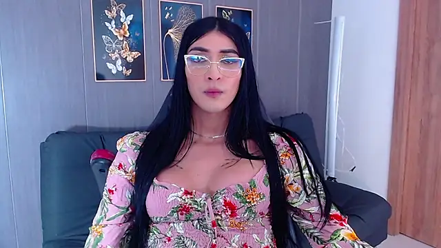 Snapshot of Evelynn_sex_ chatting on October 12, 2:52 pm Evelynn sex  online show from October 12, 2:52 pm