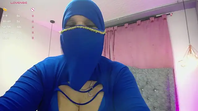 Uzziah Sabag online show from September 26, 1:14 am