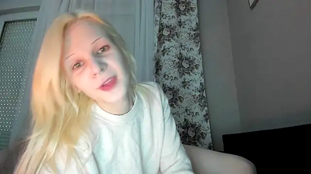 sashakiss99 online show from December 22, 12:19 pm