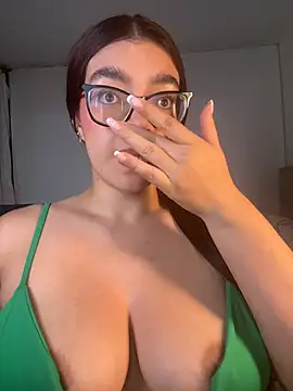 kathii95 online show from February 21, 2:01 am