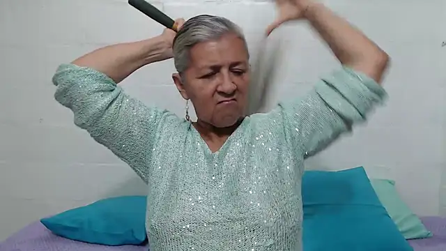 Snapshot of candy_mature_ chatting on September 30, 11:53 pm candy mature online show from September 30, 11:53 pm