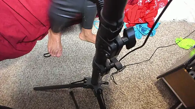 yiauana online show from November 14, 8:36 am