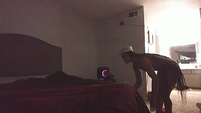 yiauana online show from February 19, 4:34 am