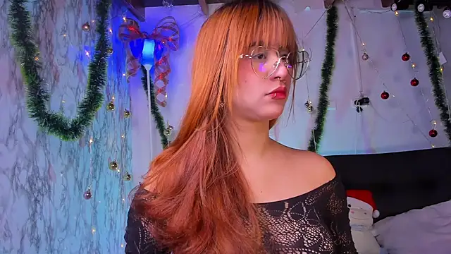 chloe blue online show from December 15, 11:37 am