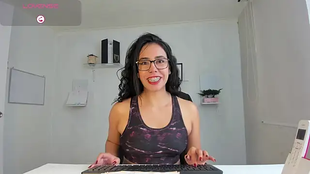 susana monroy online show from September 26, 8:06 pm