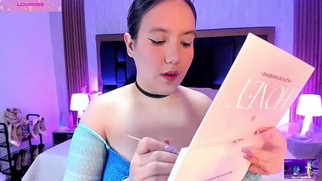 sweet--emily online show from October 16, 5:21 am