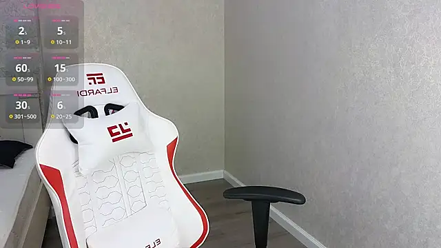 Snapshot of Diana_Moon_ chatting on October 8, 2:38 am Diana Moon online show from October 8, 2:38 am